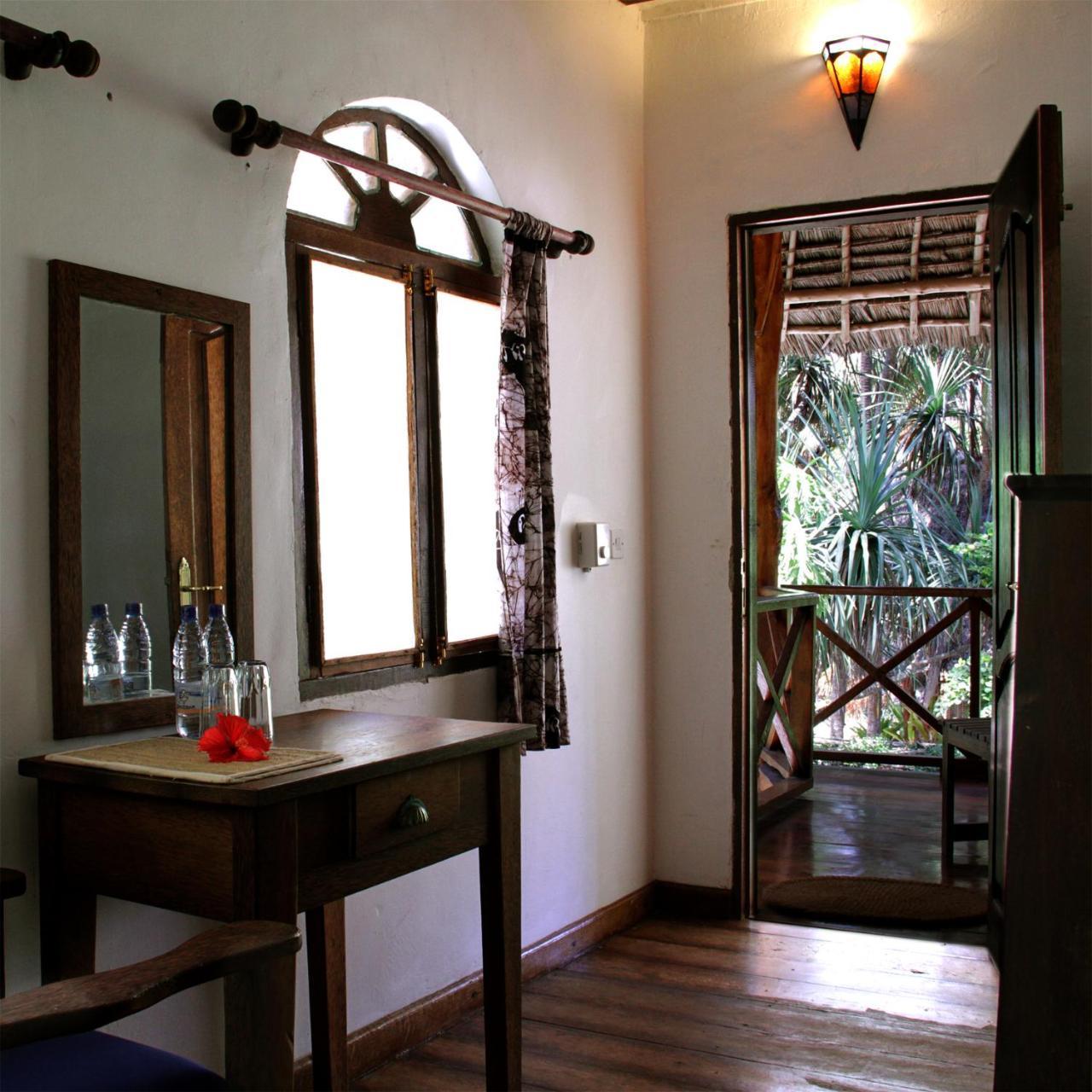 Panga Chumvi Beach Resort マテムウェ エクステリア 写真
